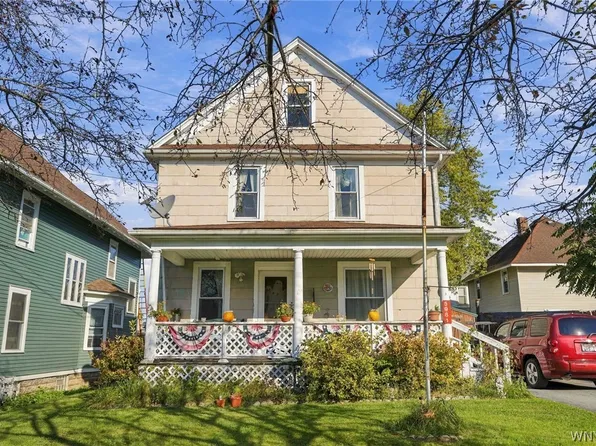 5981 Washington St, Olcott, NY 14126