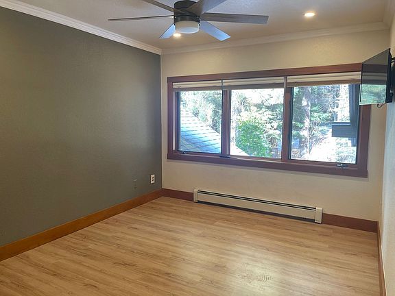 5th image of 929 Northwood Blvd #42