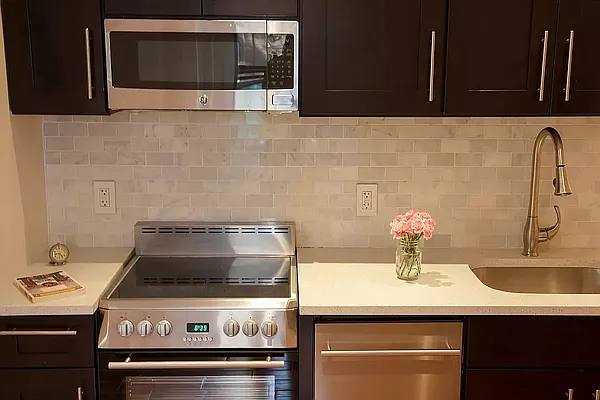 Rented by REAL New York | media 6