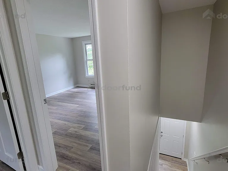 140 Columbus St — Photo 11