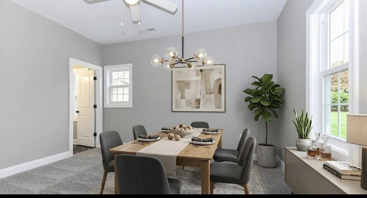 3 bed, 1240 sqft, $925 — Photo 2