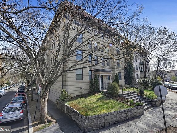 2nd image of 2633 Adams Mill Rd NW APT 402