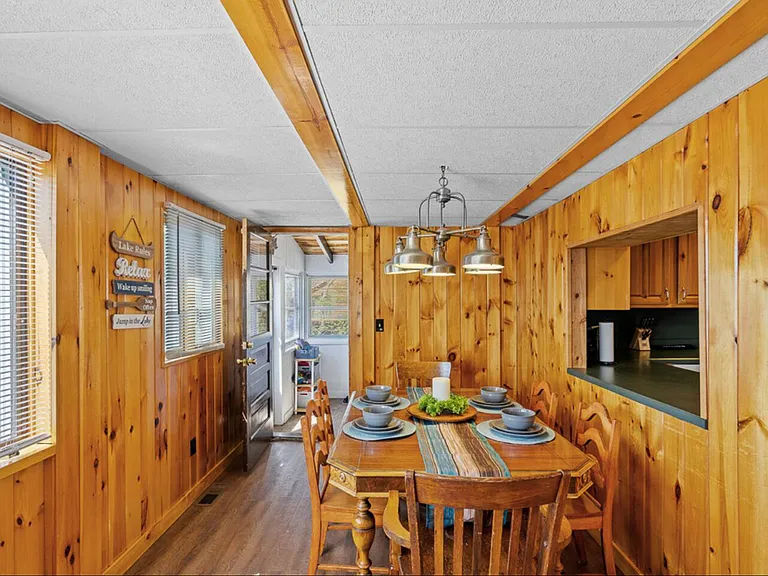 858 S Shore Rd — Photo 34