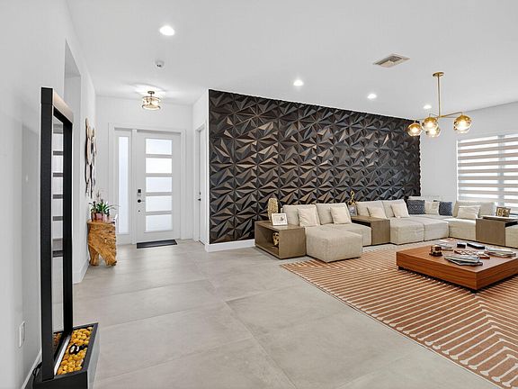 5th image of 8573 Apple Falls Lane