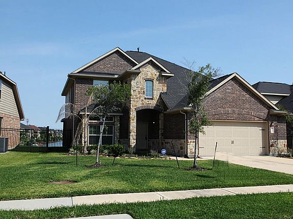 2nd image of 3938 Amalfi Shores Ct