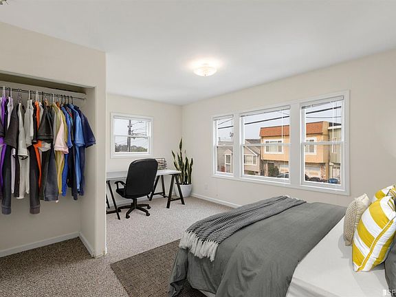 5th image of 225 Los Olivos Ave