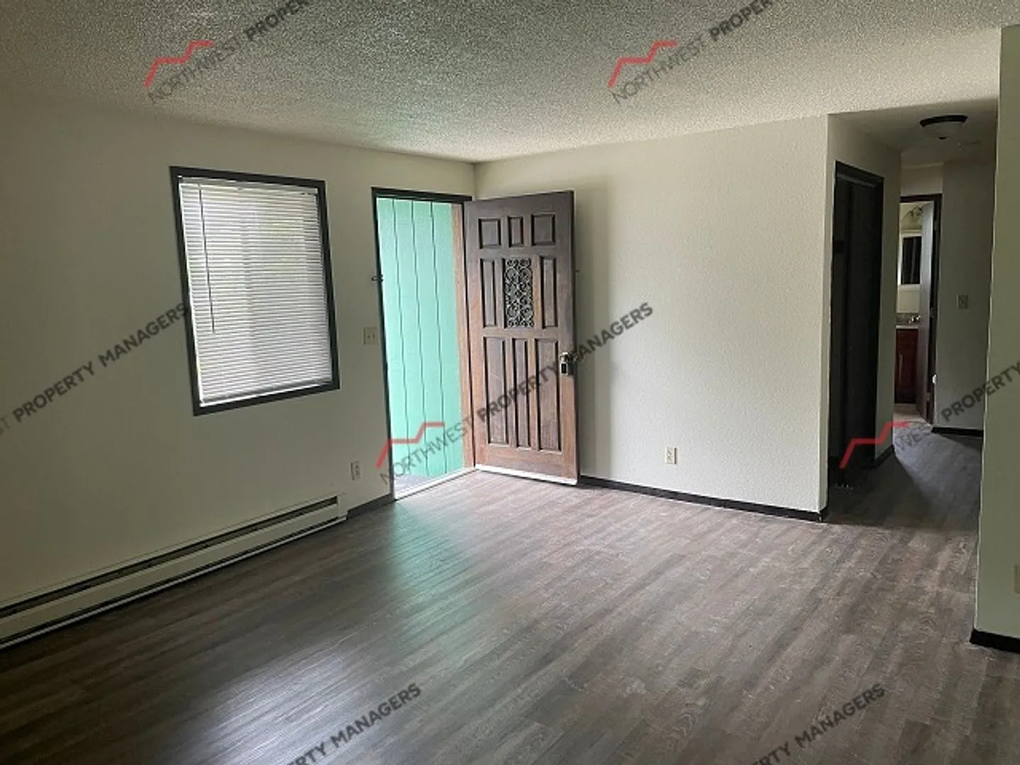 R22B — Photo 2