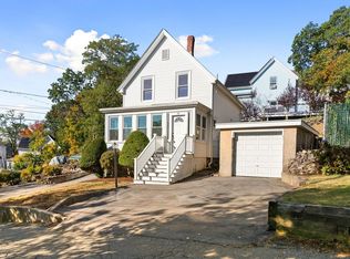 34 Oakland Ave, Lynn, MA 01905
