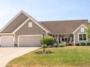 N42W22673 Cabot Ct, Pewaukee, WI 53072