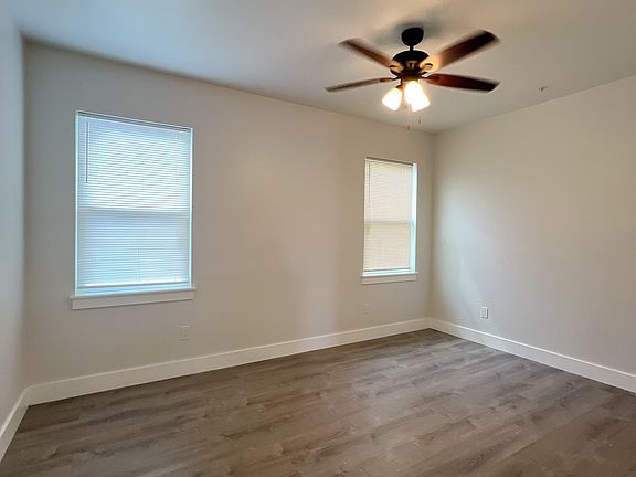 4th image of 4024 Sanford St #A