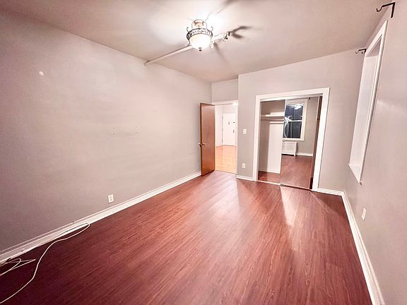 5th image of 33-42 28th St #2RR
