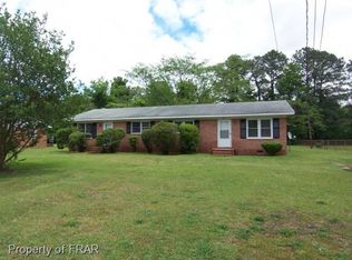 425 Windermere Dr, Fayetteville, NC 28314