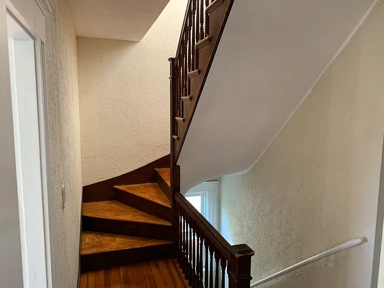 1081 Broadway #2A — Photo 16