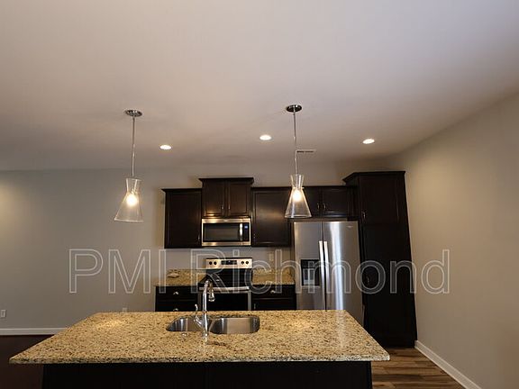 5th image of 8105 Stony River Pl