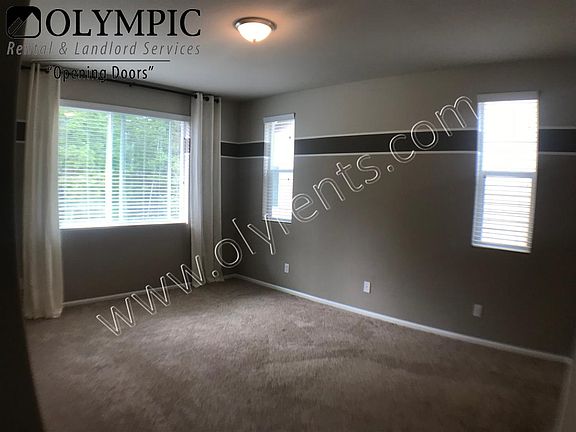 5th image of 8804 Jayden St NE