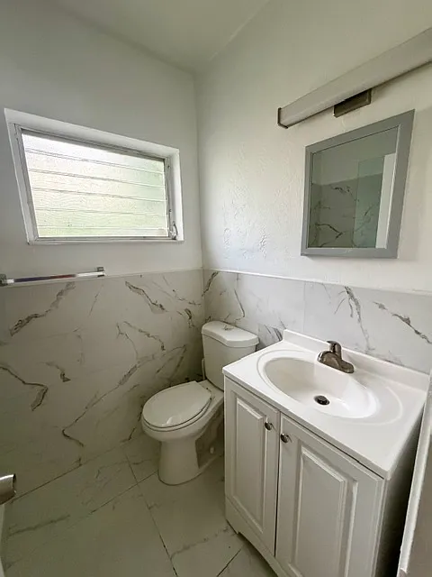 1 bed, 750 sqft, $1,800 — Photo 4