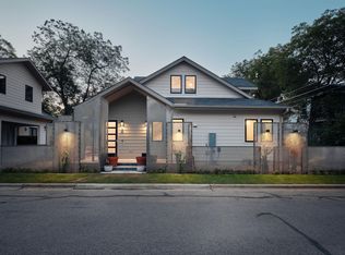 1401 E 3rd St #2, Austin, TX 78702
