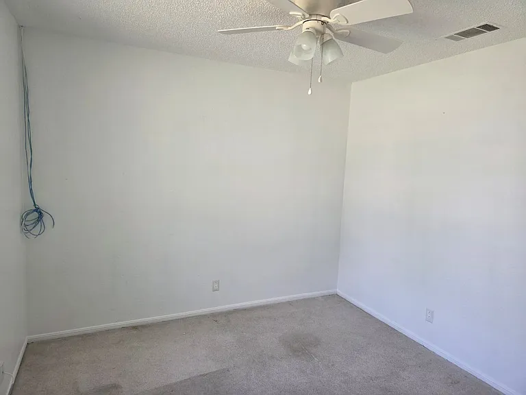 1609 Big Bend Dr — Photo 16