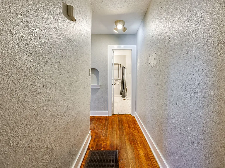 2835 NW 22nd St #2835 — Photo 17