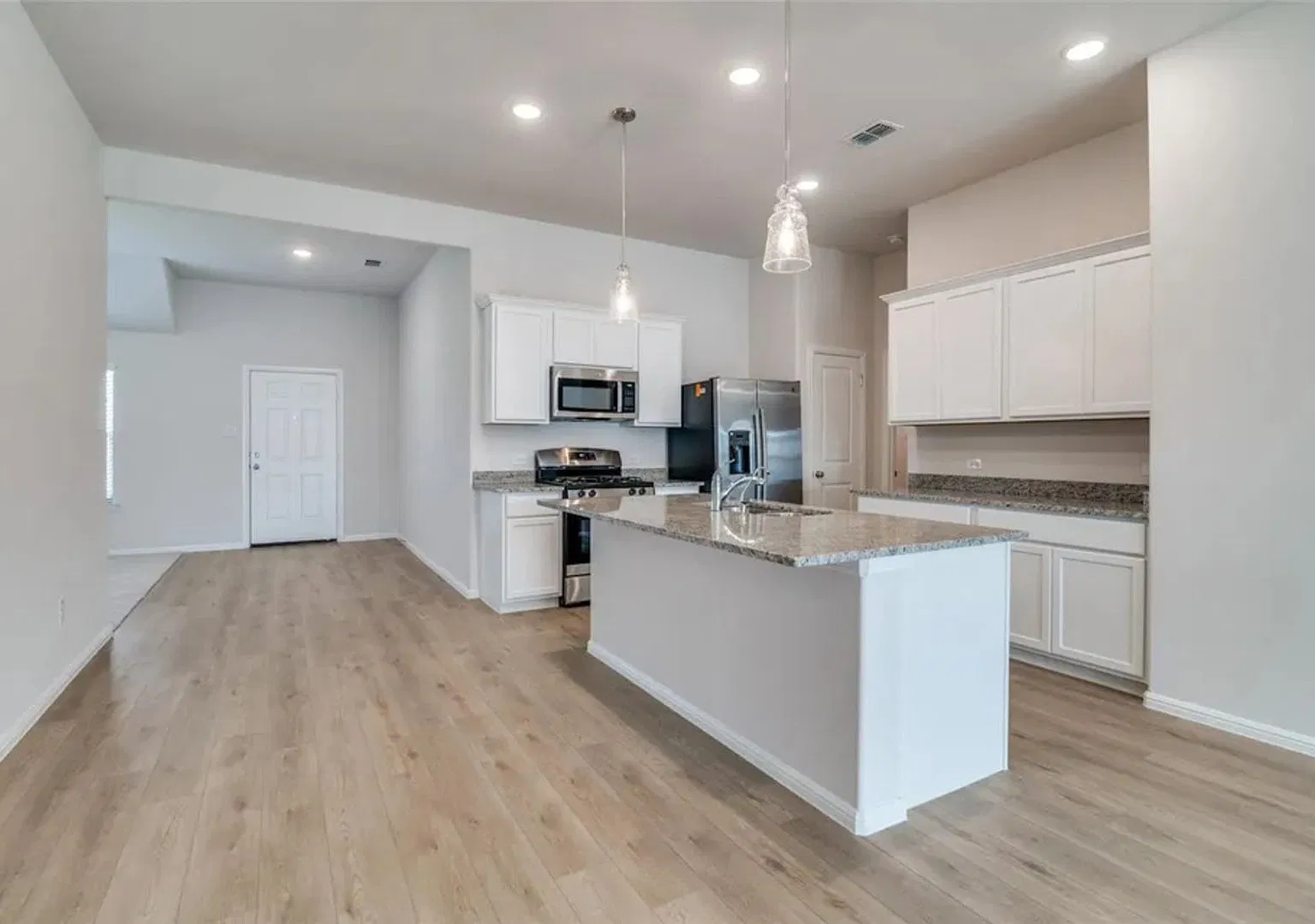 Charming 3BR House in Royse City — Photo 2