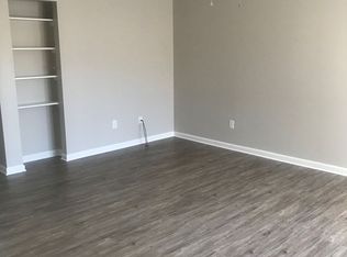 Spacious 2BR/1.5BA Townhouse in Bristol, TN!, Bristol, TN 37620
