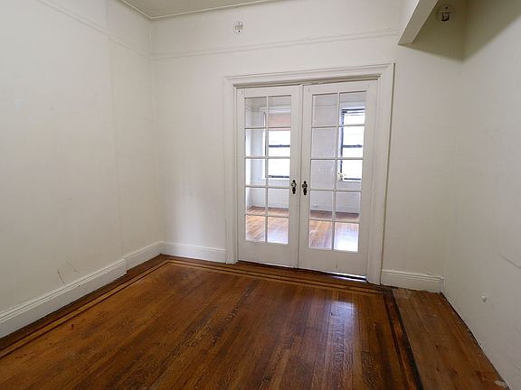 4th image of 75 E 7th St APT 5E