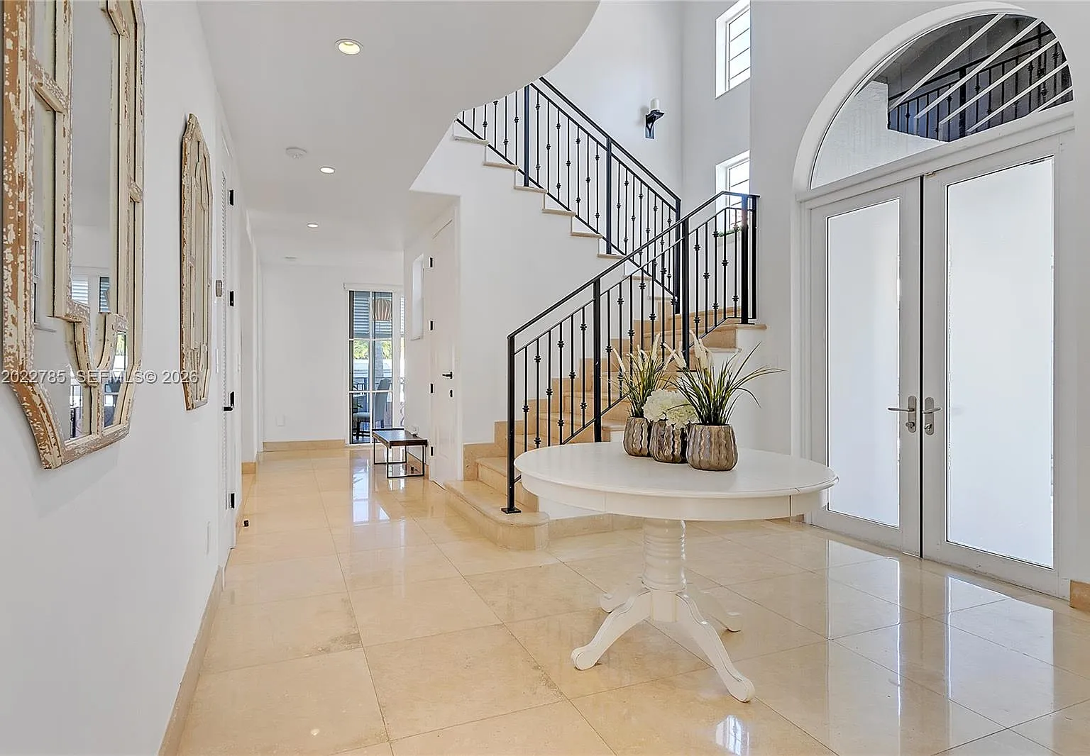 Tropical Isle Homes Sub 3 — Photo 4