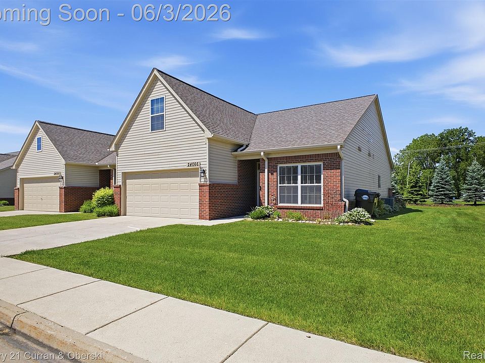 1st image of 24066 Hemlock Dr