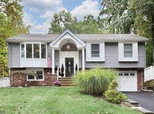 139 Ridge Ave, Park Ridge, NJ 07656