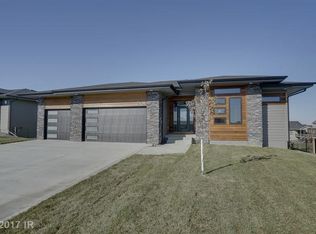 2501 NE 10th Ct, Grimes, IA 50111