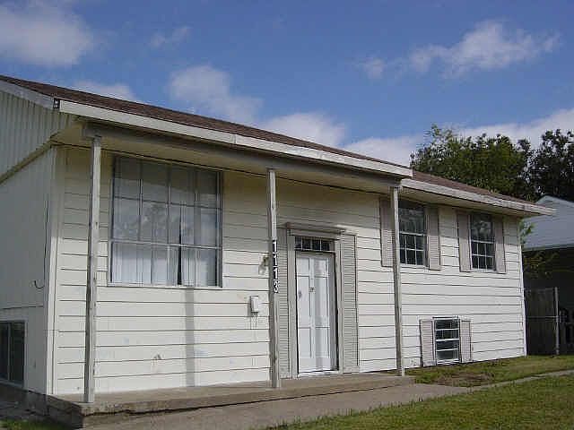 1st image of 1113 Montclair Dr