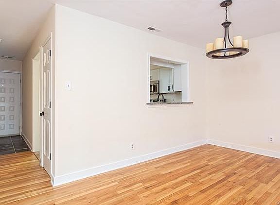 5th image of 9164 Lakeland Dr #9164