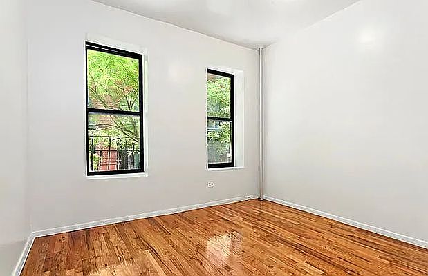 1st image of 284 Mulberry St #1