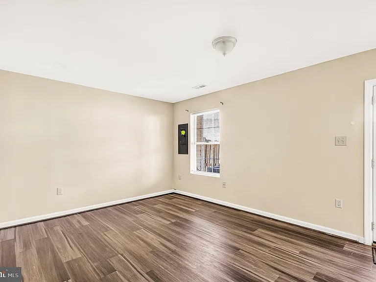 12351 Penzance Ln — Photo 24