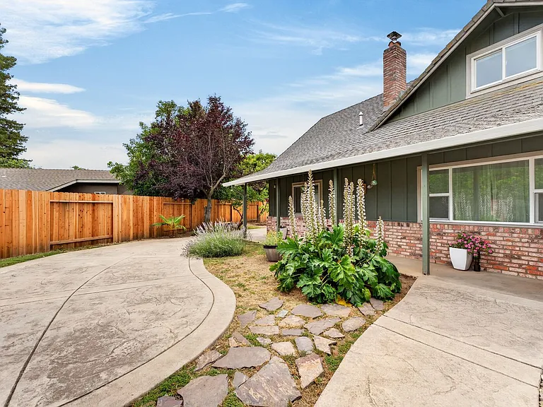 420 Colusa Pl — Photo 64