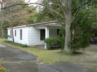 1406 Lee St, Albany, GA 31701