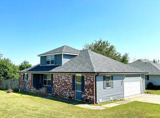 1480 E Mount Gilead Rd, Bolivar, MO 65613
