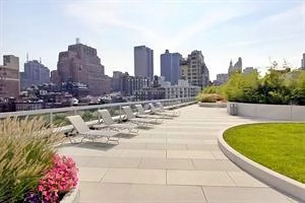 Rented by POG Real Estate, Inc. | media 18