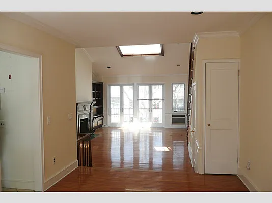 Rented by Stribling | media 6