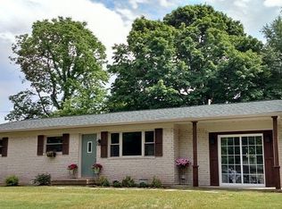 5351 W Shadybrook Dr, Bloomington, IN 47403