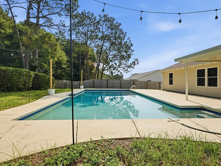 1243 Jefferyscot Dr — Photo 50