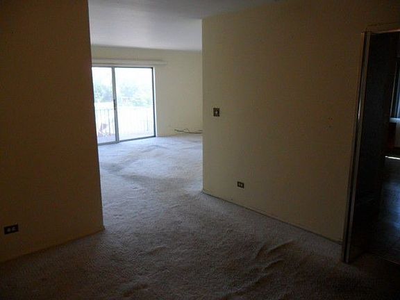 3rd image of 7314 Randolph St APT 6C
