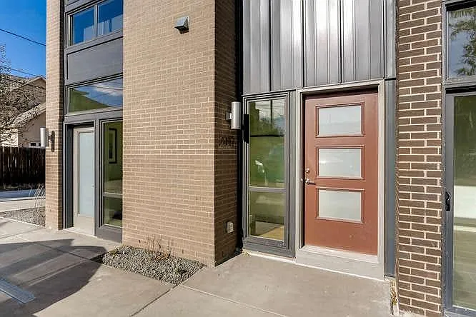 2 bed, 1777 sqft, $3,700 — Photo 3