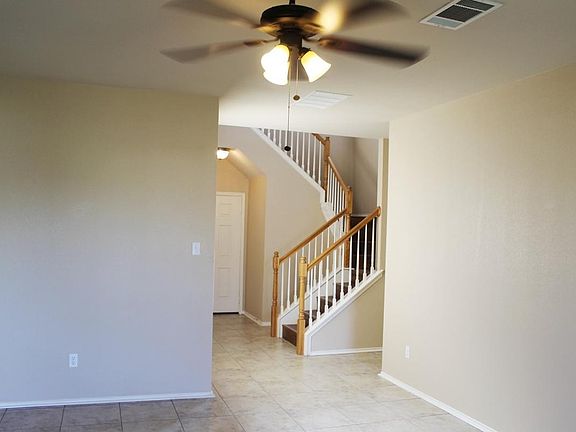 Living Room (a)