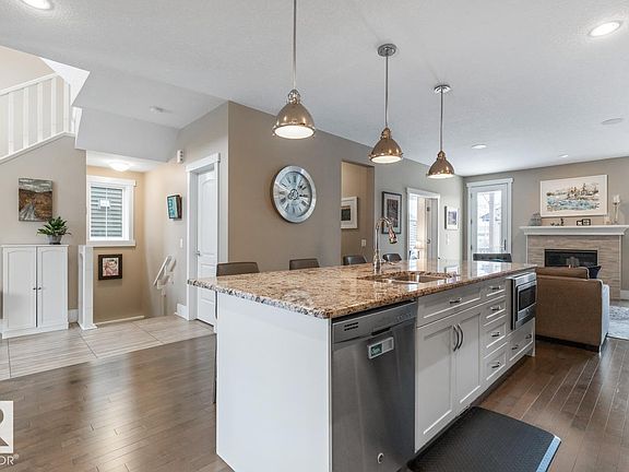 4th image of 7432 Colonel Mewburn Rd NW