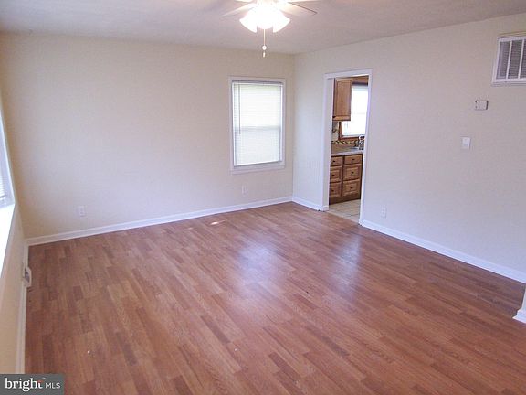 5th image of 547 Bonnie Dr