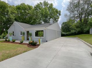 2228 Fernwood Dr, Nashville, TN 37216