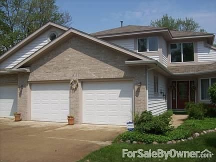 2nd image of 1515 Lakeview Dr