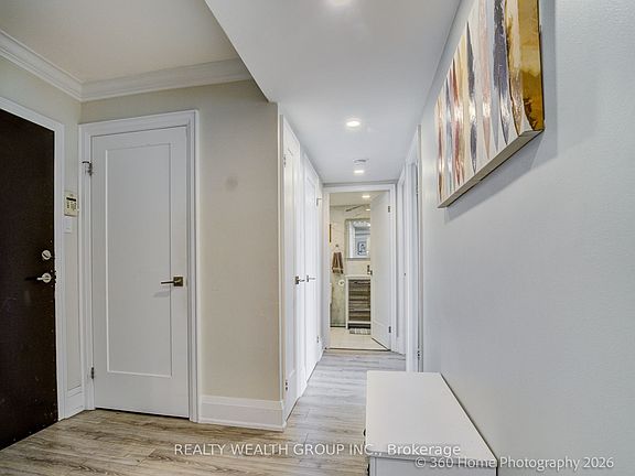 3rd image of 1333 Bloor St #619