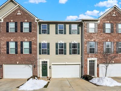 9022 Ramapo Dr, Fishers, IN, 46038